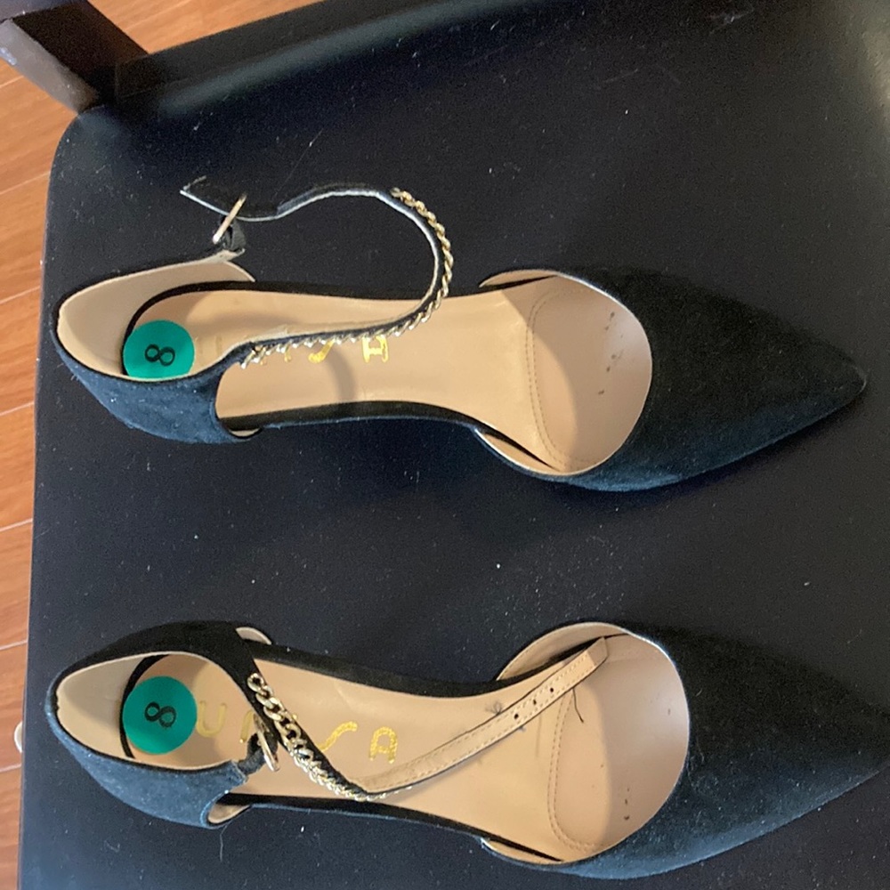 Unisa size 8 shoes